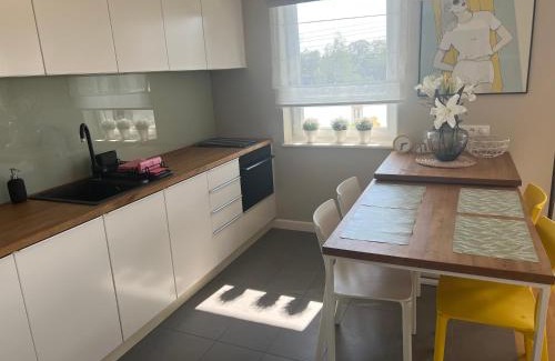 Jantar Apartment | Top-Rated Apartament Jantar 2: Family & Pet Friendly Stay