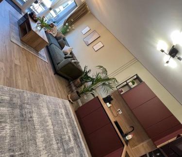 Oradea Apartment | Budget-Friendly Stay at Apartament Judy Awaits You