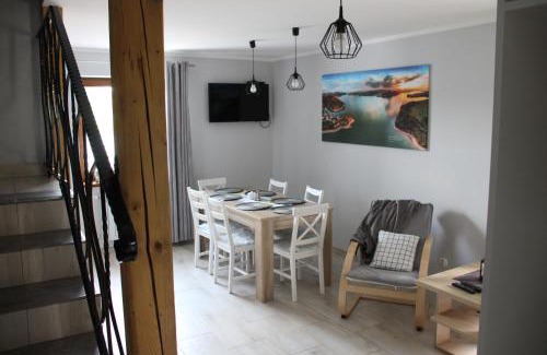 Czorsztyn Apartment | Karpetówka Apartment: Highly Rated, Family-Friendly Getaway