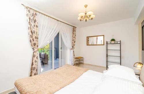 Wadowice Apartment | Family-Friendly Stay at Apartament Królewski - Rated 9/10
