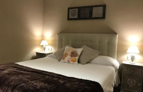 Blanes Apartment | Discover La Magnòlia i L´Alzina: Family-Friendly Escape
