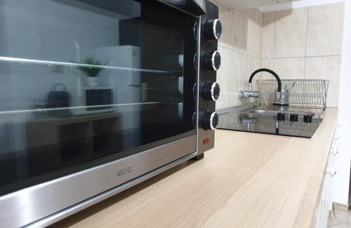 Lupeni Apartment | Eco-Friendly Retreat at Apartament La Vivi – Pet Friendly!