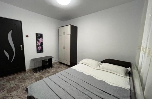 Saturn Apartment | Discover Apartament Lorena-Mangalia: Pet-Friendly Retreat