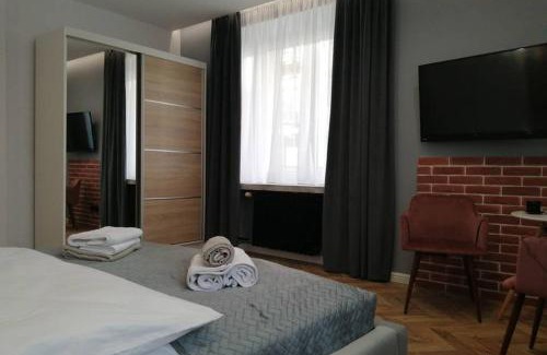 Czestochowa Apartment | Premier Stay at Apartament LUCY in Częstochowa Center