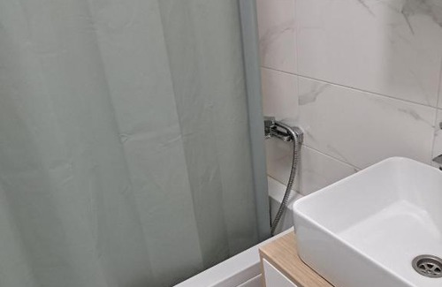 Militari Apartment | Central Apartment with Pet-Friendly Amenities, Rated 9/10