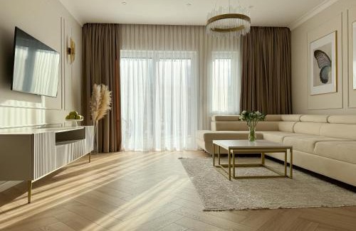 Jelenia Gora Apartment | Pet-Friendly Retreat: Apartament Magdy Stachuli, 10/10 Rated