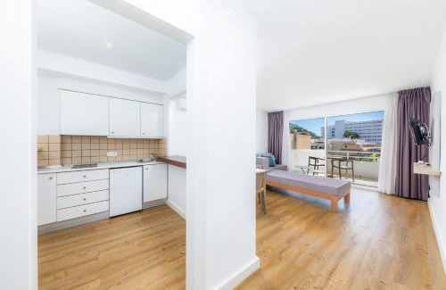 Canyamel Apartment | Exceptional Massanet Apartment 2c: Family-Friendly Retreat