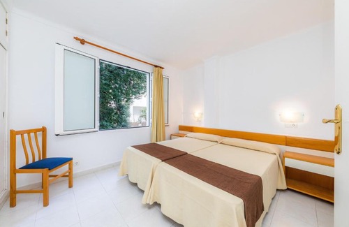Canyamel Apartment | Family-Friendly Stay at Apartament Massanet bc - 8/10 Rated