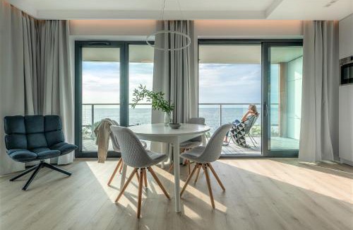 Darlowko Apartment | Stunning Oceanfront Retreat: MORSKIE WIDOKI, 9.8 Rated