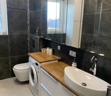 Kostrzyn Apartment | Top-Rated Family-Friendly Stay at Apartament na Miłej
