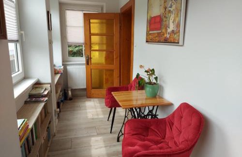 Polanica-Zdroj Apartment | Oceanfront Family Retreat at Apartament na Rybnej
