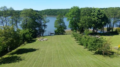 Ilawa Apartment | Top-Rated Apartament nad Jeziorakiem with Private Beach