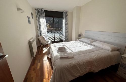 El Tarter Apartment | Pet-Friendly Apartament Narcis in Ransol, Grandvalira