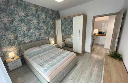 Bielsko-Biala Apartment | Modern Comfort at Kustronia - Guest Rated 9.8/10!