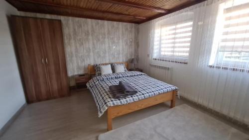 Mikolajki Apartment | Family-Friendly Stay at Apartament OLTO in Mikołajki