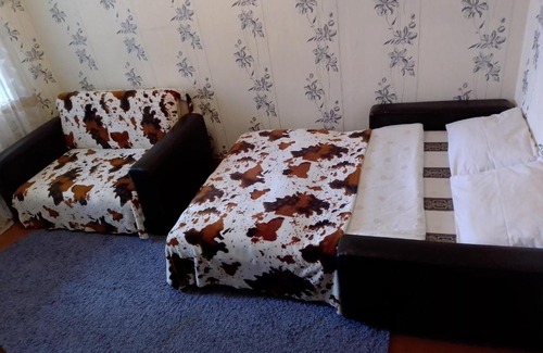 Brest Region Apartment | Budget-Friendly Retreat: Apartment on Fedotova 28