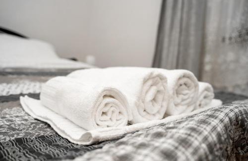 Rasinari Apartment | Panoramic Apartment in Rășinari – Family-Friendly Retreat