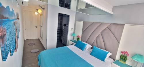 Rincon de Loix Apartment | Paradiso Apartment: 10/10 Rated Near Playa Levante Beach