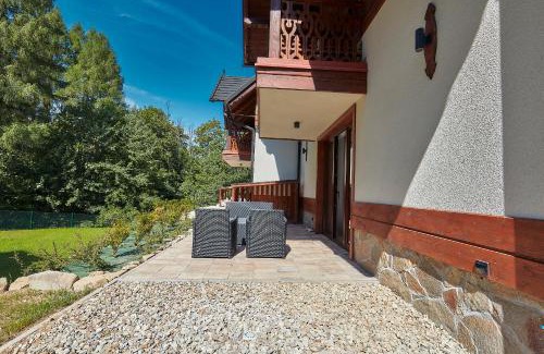 Jaworki Apartment | Experience Apartament Pieniny: Rated 9.8, Oceanfront Bliss