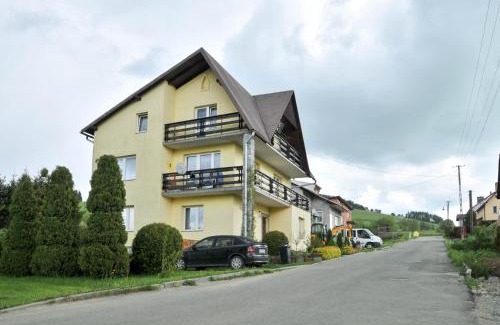 Krynica-Zdroj Apartment | Pet-Friendly Escape at Apartament Pod Łanem - 9.6/10 Rated