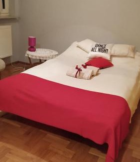 Sandomierz Apartment | Oceanfront Retreat at Apartament Pod Leszczyną - 9.6/10!
