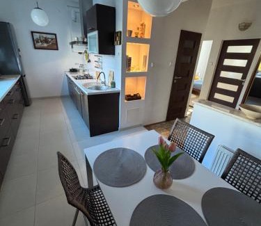 Lublin Apartment | Top-Rated Family Retreat at Apartament Ponikwoda