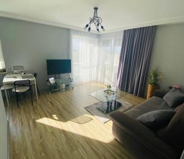 Gorzow Wielkopolski Apartment | Pet-Friendly Apartament Prezydent: Rated 9/10 for Families