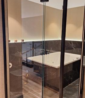 Serock Apartment | Apartament Premium z jacuzzi nad Zegrzem