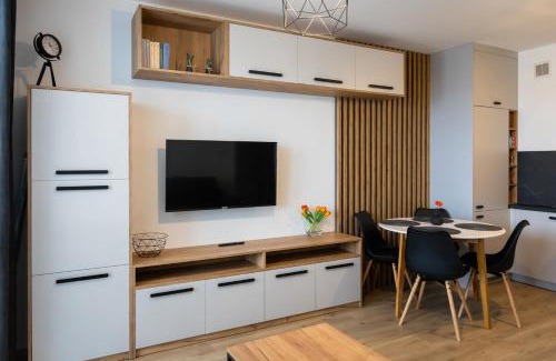 Biala Podlaska Apartment | Top-Rated Apartment przy PILECKIEGO 34 with Breakfast & More