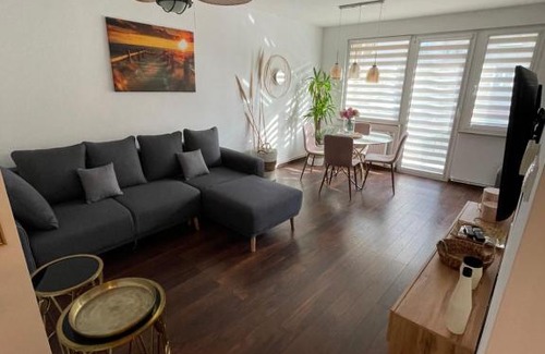 Kamien Pomorski Apartment | Ideal Retreat: Apartament przy uzdrowisku, Pet-Friendly Stay