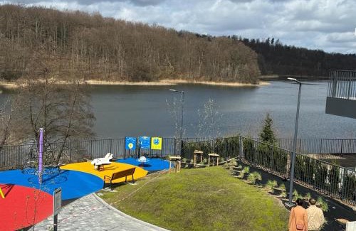Lapalice Apartment | Oceanfront Escape at Apartament Przystań 2 with Hot Tub