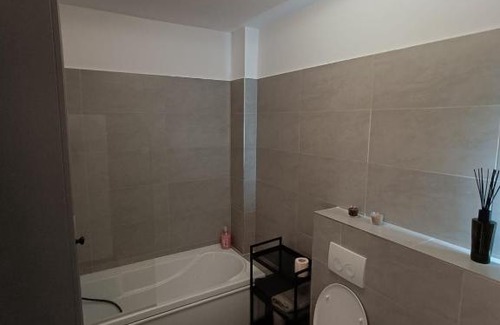 Floresti Apartment | Elegant Apartment with Private Garden - Rated 9.6/10