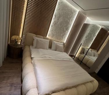 Lazaret Apartment | Apartament Red Lotus