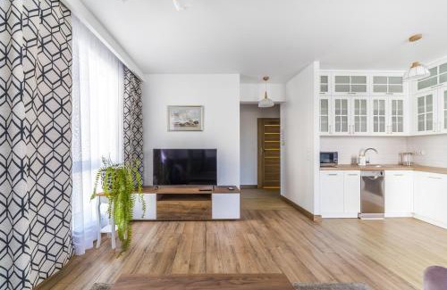Wladyslawowo Apartment | Guest Rated: Apartament Relax - Family-Friendly Escape