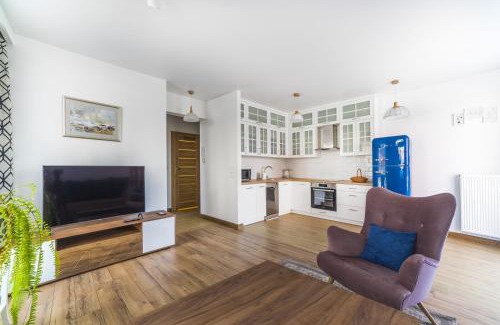 Wladyslawowo Apartment | Guest Rated: Apartament Relax - Family-Friendly Escape