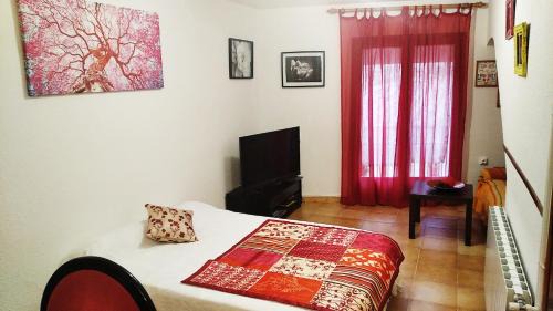 Vilaplana Apartment | Pet-Friendly Retreat at Apartament Rural Vilaplana