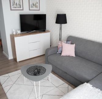 Biala Podlaska Apartment | Guest Rated: Apartament Soft 11 with Child-Friendly Amenities