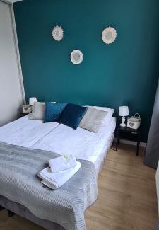 Gorzow Wielkopolski Apartment | Guest Rated 10/10: Family-Friendly Sorrento Apartment