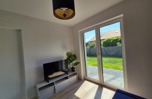 Mszczonow Apartment | Family-Friendly Apartment near SUNTAGO DEEPSPOT Mszczonów