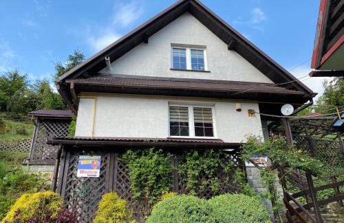 Sucha Beskidzka Apartment | Guest Rated 9.5: Family-Friendly Apartament Suzyw Kicek
