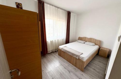 Targoviste Apartment | Family-Friendly 2-Bedroom Apartment Târgoviște Awaits You