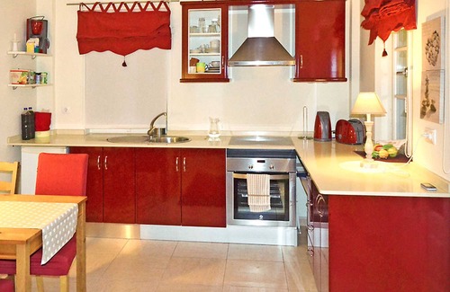 Los Llanos de Aridane House | Relax at Apartament Taburiente with Pool and Spa Access