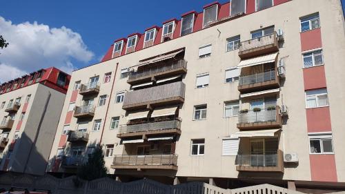 Sector 3 Apartment | Pet-Friendly Apartament Tokyo with Exceptional 9.9/10 Rating