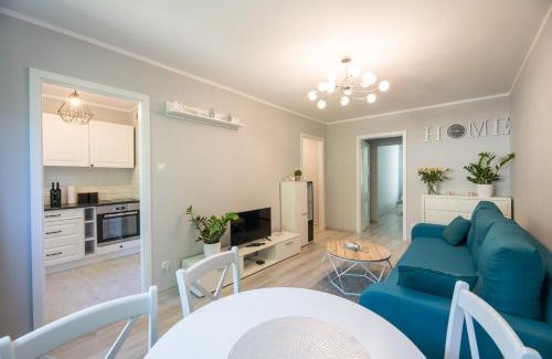 Slupsk Apartment | Relaxing Stay at Apartament uJasia - Rated 9/10 by Guests