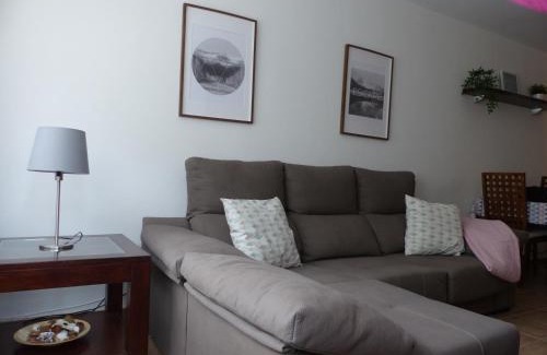 Esterri D'Aneu Apartment | Discover Apartament Valls d'Aneu: Pet-Friendly Retreat