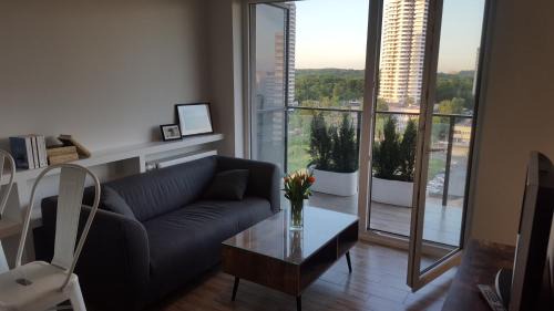 Katowice Apartment | Stunning 12 PIĘTRO: Breathtaking Views & Prime Amenities