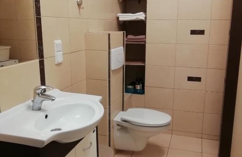 Olesno Apartment | Pet-Friendly Apartment in the Heart of Olesna