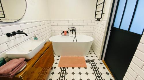 Psie Pole Apartment | Pet-Friendly Retreat at Apartament w Młynie Różanka