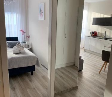 Gorzow Wielkopolski Apartment | Cozy Apartment Walczaka 25 with Parking for Your Family