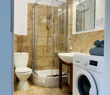Gorzow Wielkopolski Apartment | Pet-Friendly Stay at Apartament Walczaka 15 with Parking